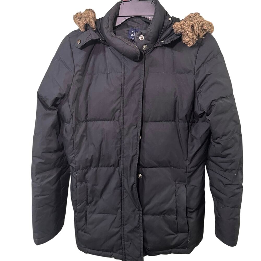 Gap Woman’s  small Puffer Jacket With Faux Fur Hoodie